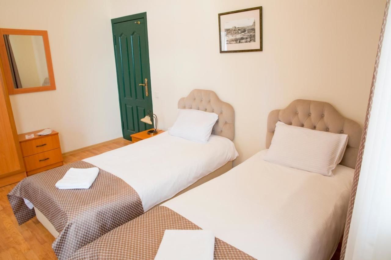 Отель Old City Inn Hotel Баку-5